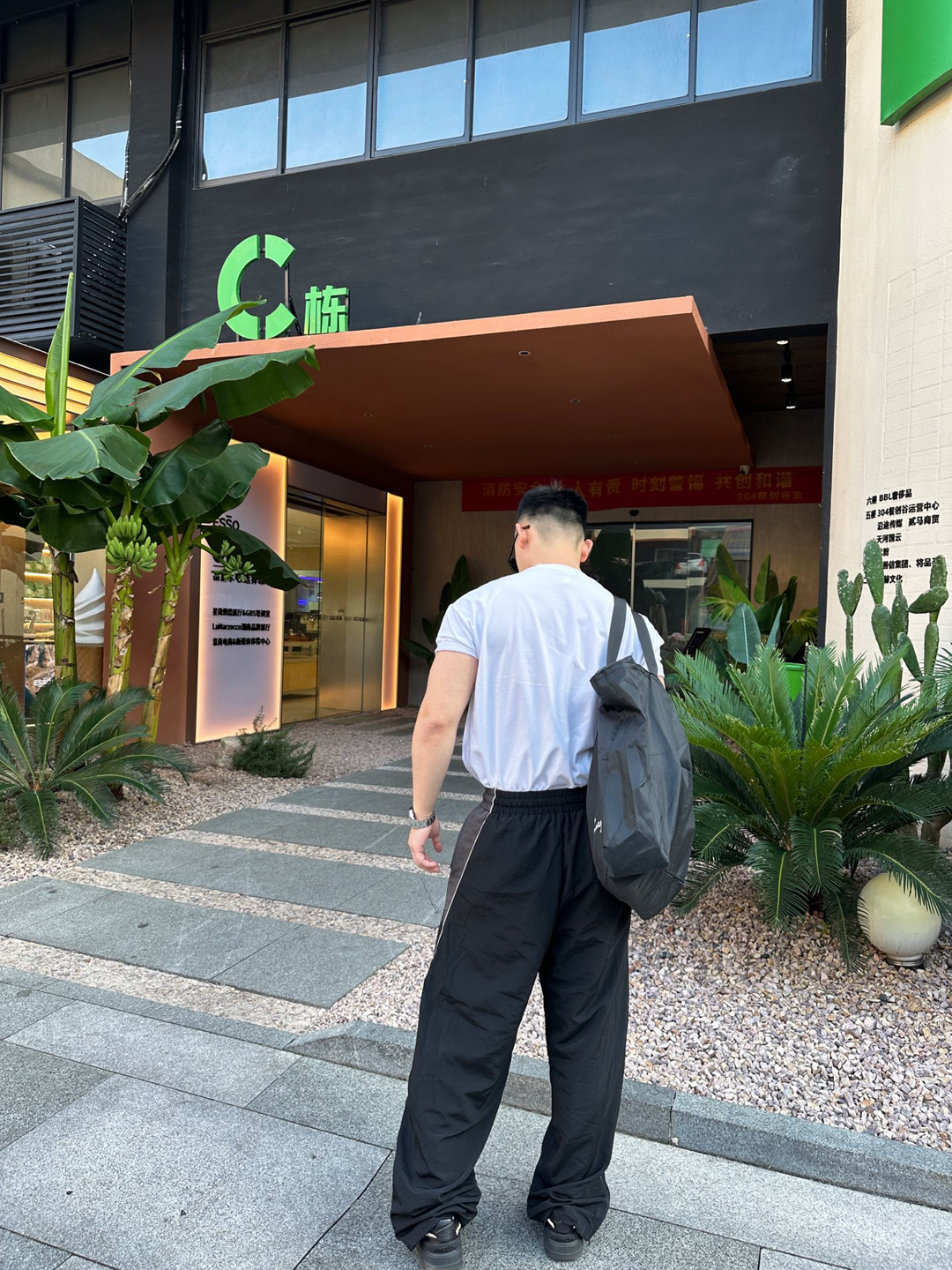 30dd646c5dd9cf2e5b5f64880b5a9a11_1763181441_9069.jpg 30dd646c5dd9cf2e5b5f64880b5a9a11_1763181441_9069.jpg