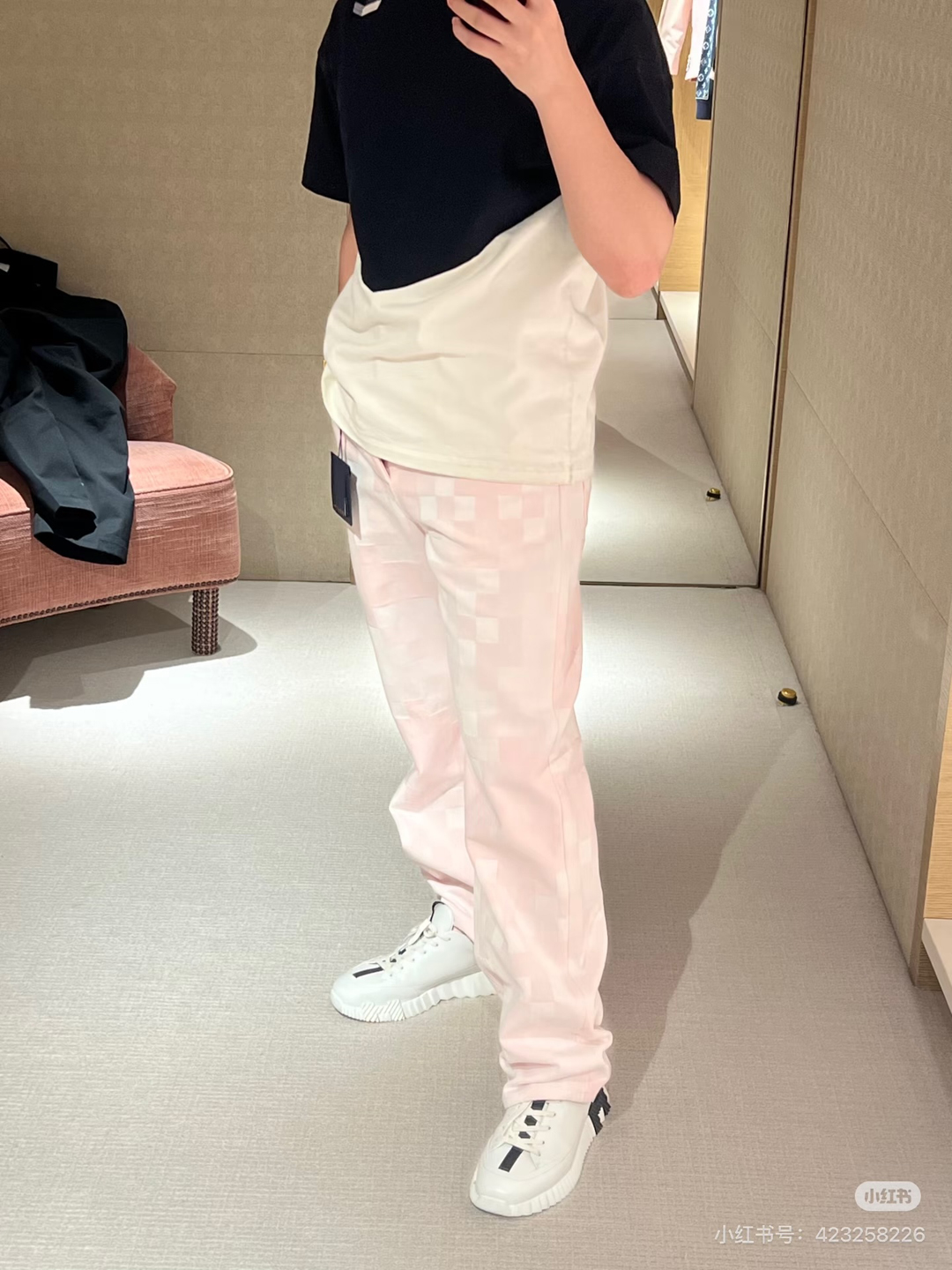 30dd646c5dd9cf2e5b5f64880b5a9a11_1763181921_4079.jpg 30dd646c5dd9cf2e5b5f64880b5a9a11_1763181921_4079.jpg