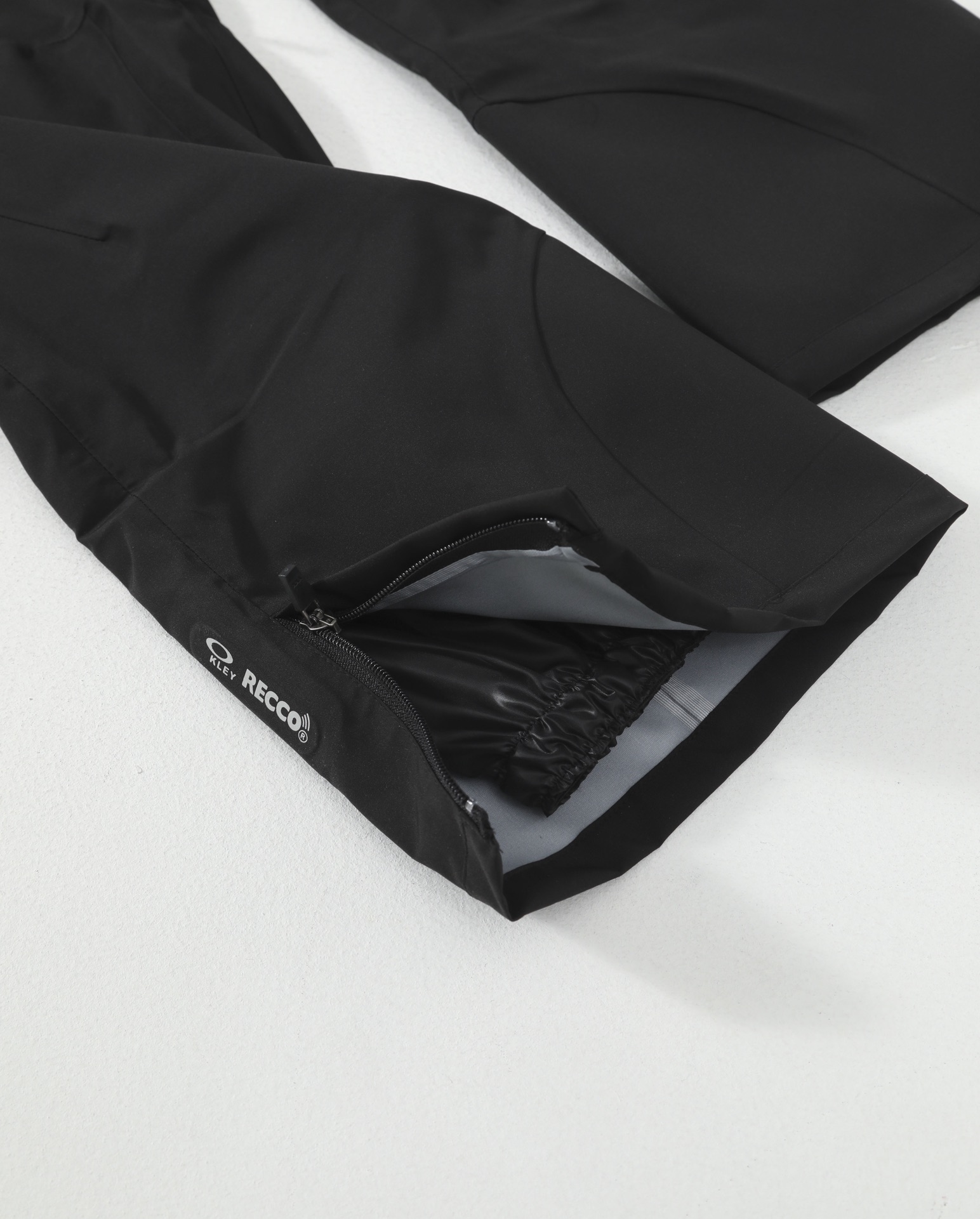 7d0d1c2c7c6a7bf18c342938ac43989b_1763001523_2856.jpg 7d0d1c2c7c6a7bf18c342938ac43989b_1763001523_2856.jpg