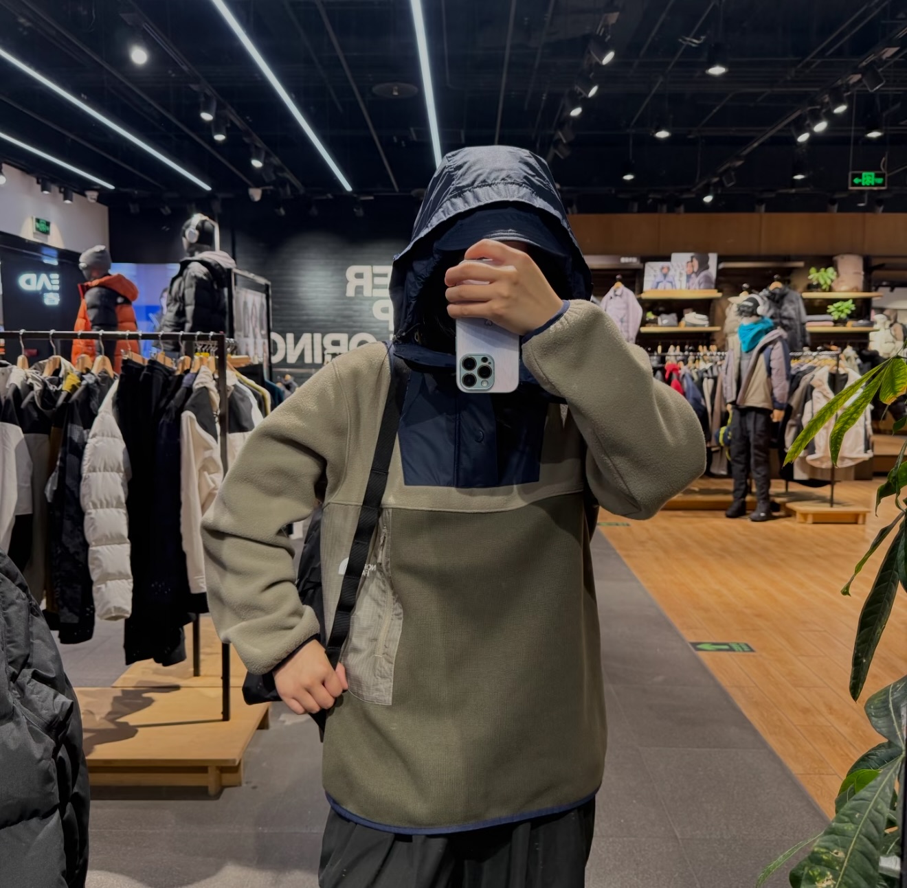 7d0d1c2c7c6a7bf18c342938ac43989b_1763002636_3987.jpg 7d0d1c2c7c6a7bf18c342938ac43989b_1763002636_3987.jpg