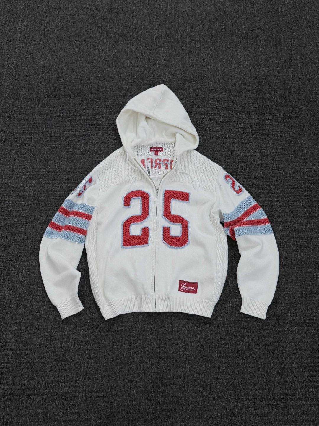 9897868bdcea841da78c63b01cee85b9_1761987758_0094.jpg 9897868bdcea841da78c63b01cee85b9_1761987758_0094.jpg