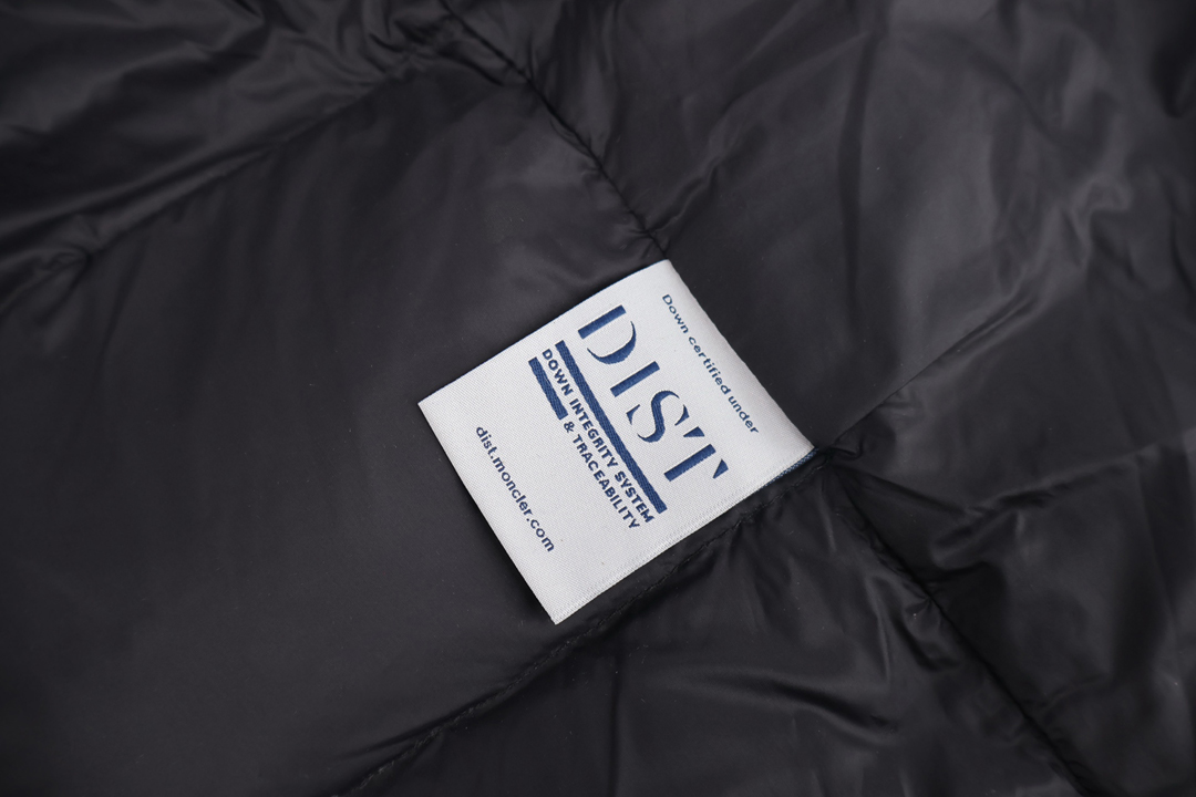 a0273776732aecde51f20f7a96461dc6_1763121855_6897.jpg a0273776732aecde51f20f7a96461dc6_1763121855_6897.jpg