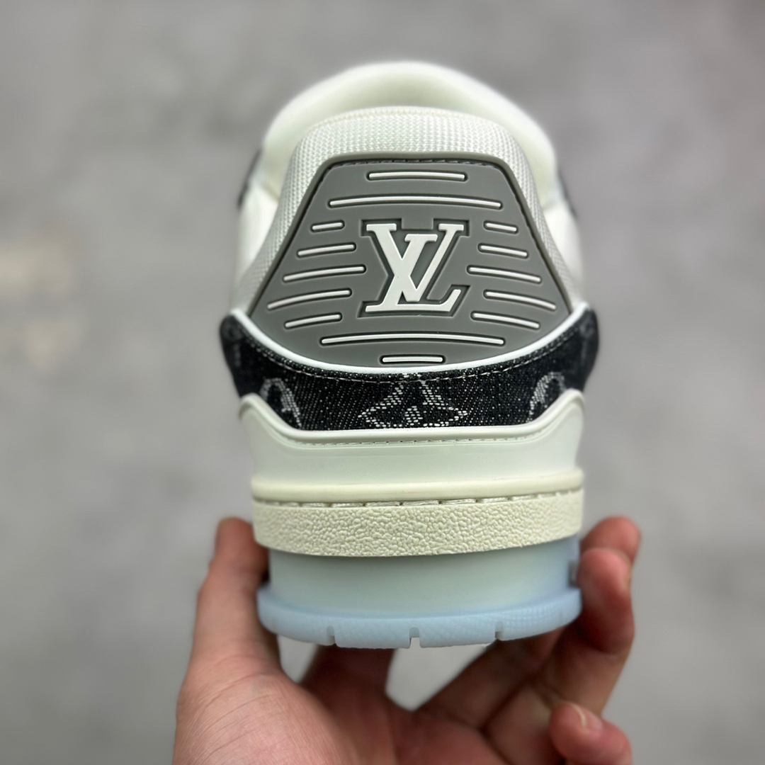 a102ba317359c03a0ffd14d783e6621f_1764163023_716.jpg a102ba317359c03a0ffd14d783e6621f_1764163023_716.jpg