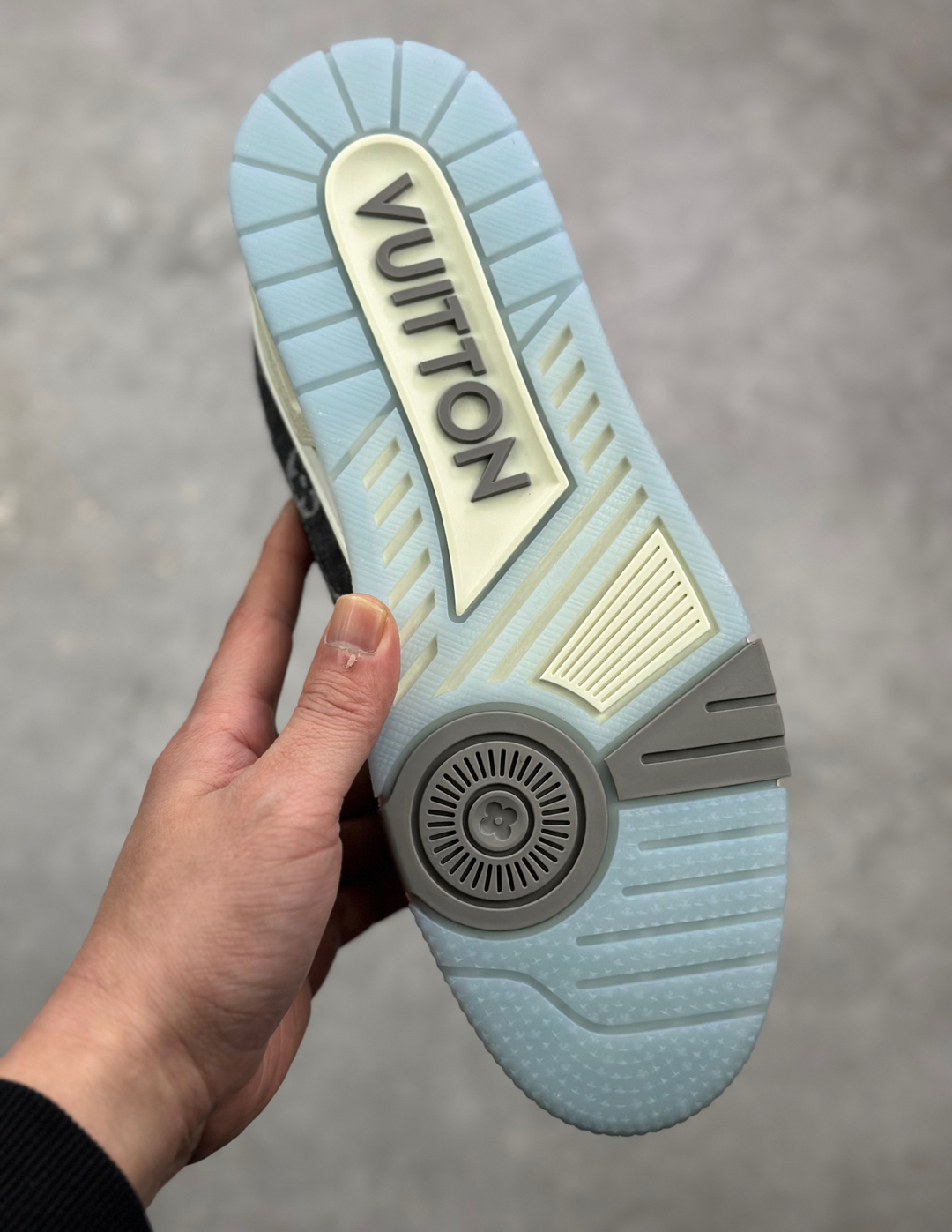 a102ba317359c03a0ffd14d783e6621f_1764163023_815.jpg a102ba317359c03a0ffd14d783e6621f_1764163023_815.jpg