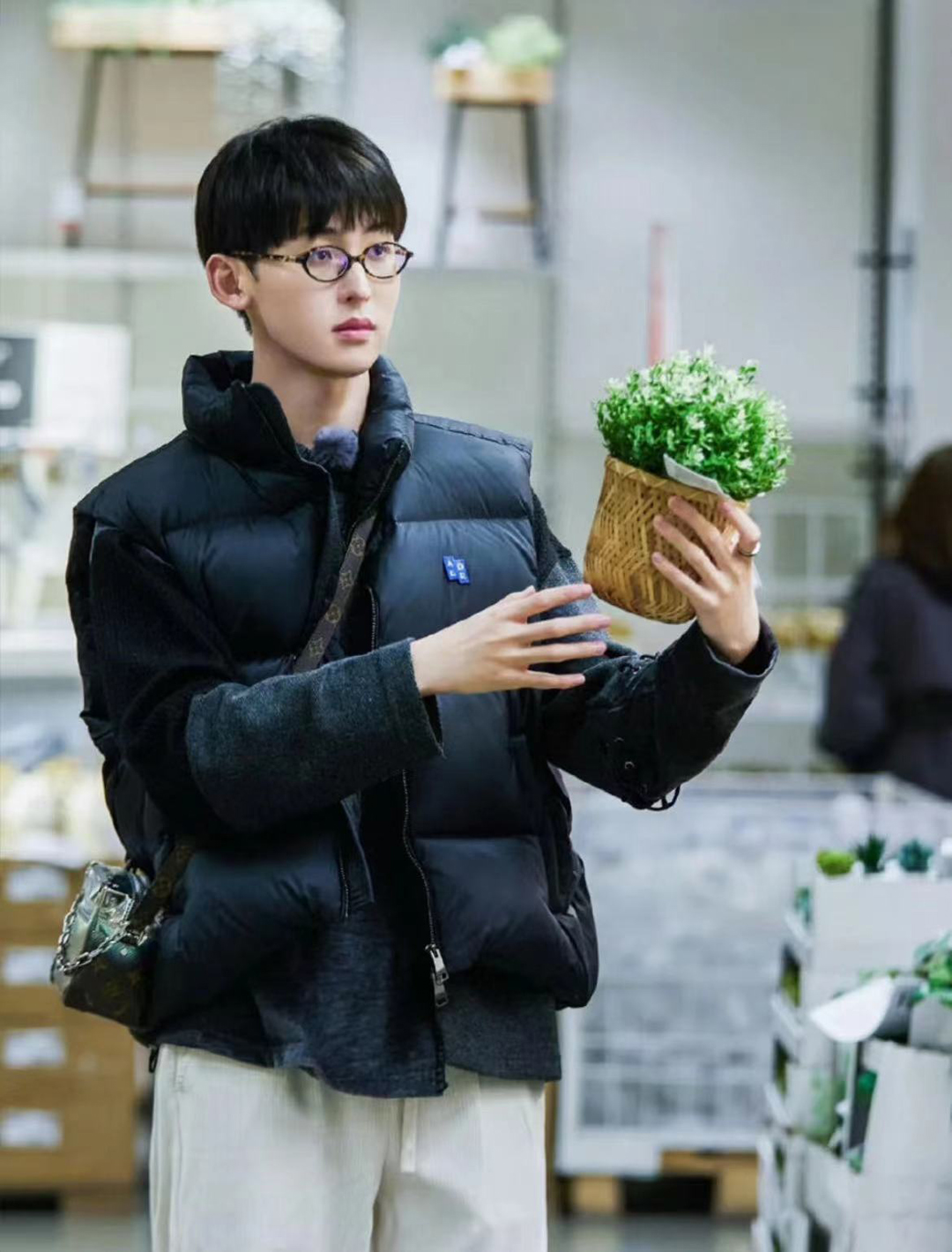 d003f7d3f959c0c6e277e9fe4b95f84f_1762950758_8227.jpg d003f7d3f959c0c6e277e9fe4b95f84f_1762950758_8227.jpg