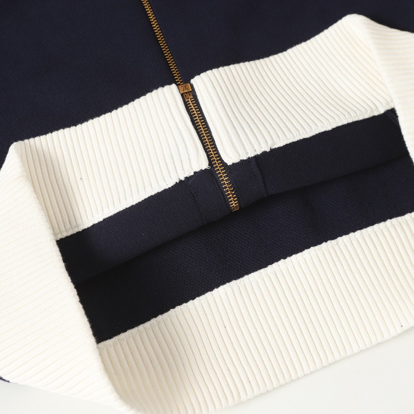 d14269324640ad6f0cd11272cca200fe_1764484948_6804.jpg d14269324640ad6f0cd11272cca200fe_1764484948_6804.jpg