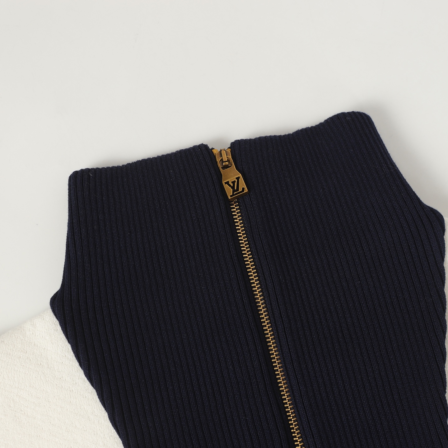 d14269324640ad6f0cd11272cca200fe_1764484984_1427.jpg d14269324640ad6f0cd11272cca200fe_1764484984_1427.jpg