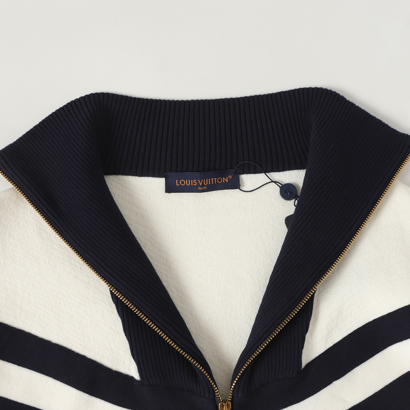 d14269324640ad6f0cd11272cca200fe_1764484984_5357.jpg d14269324640ad6f0cd11272cca200fe_1764484984_5357.jpg