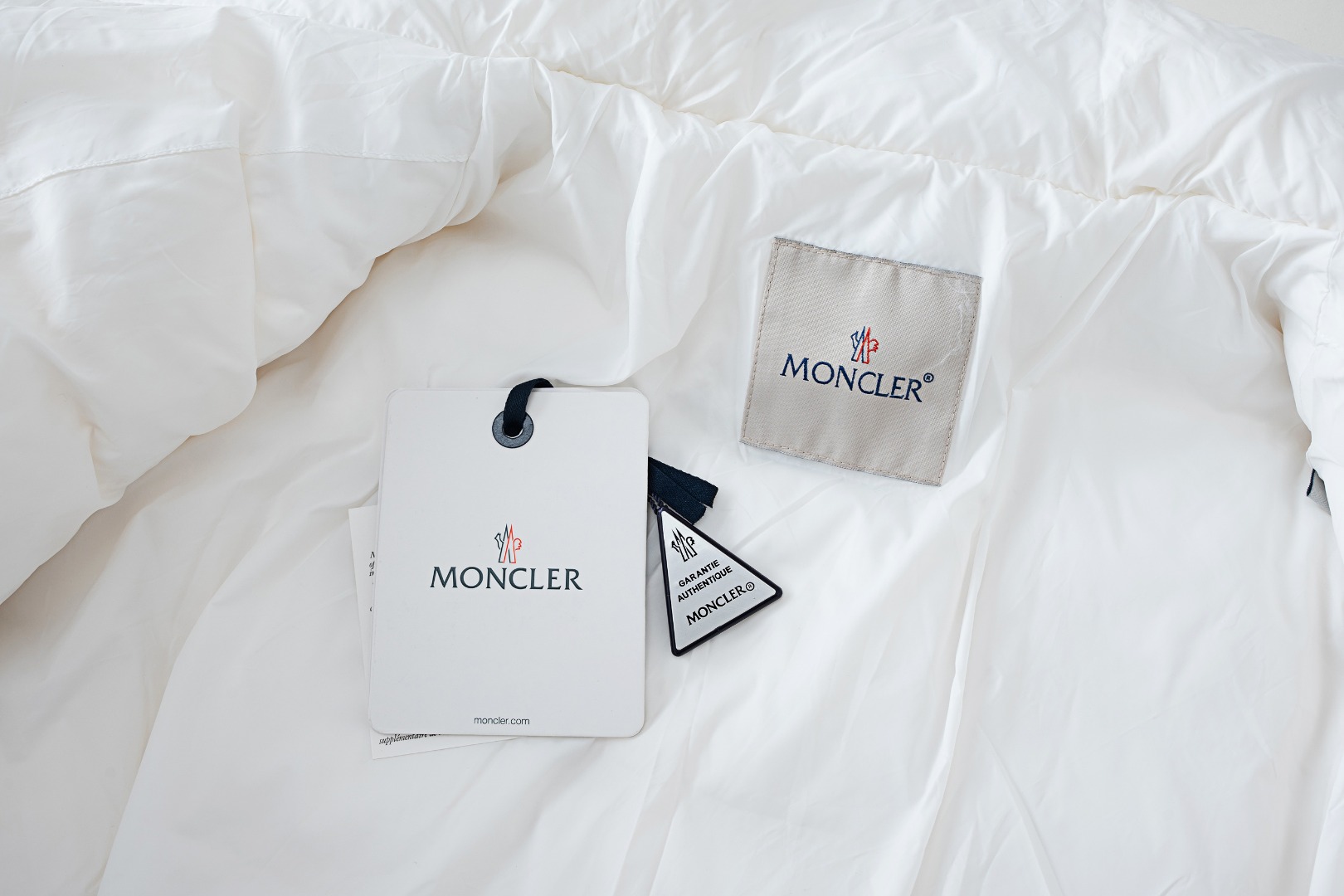 d14269324640ad6f0cd11272cca200fe_1764501416_2329.jpg d14269324640ad6f0cd11272cca200fe_1764501416_2329.jpg