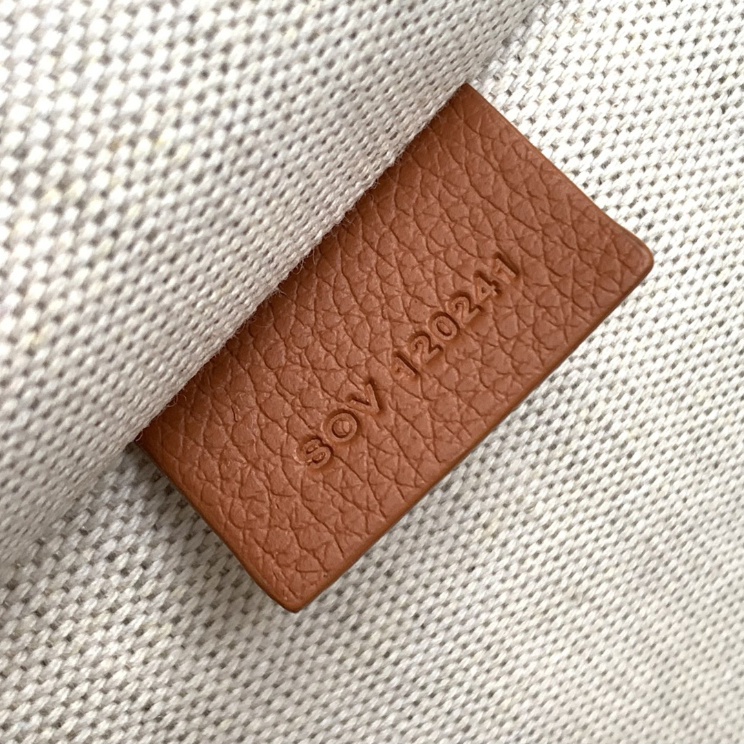 e6ba4483b7939d1332b18842dd9483f5_1764499565_5434.jpg e6ba4483b7939d1332b18842dd9483f5_1764499565_5434.jpg