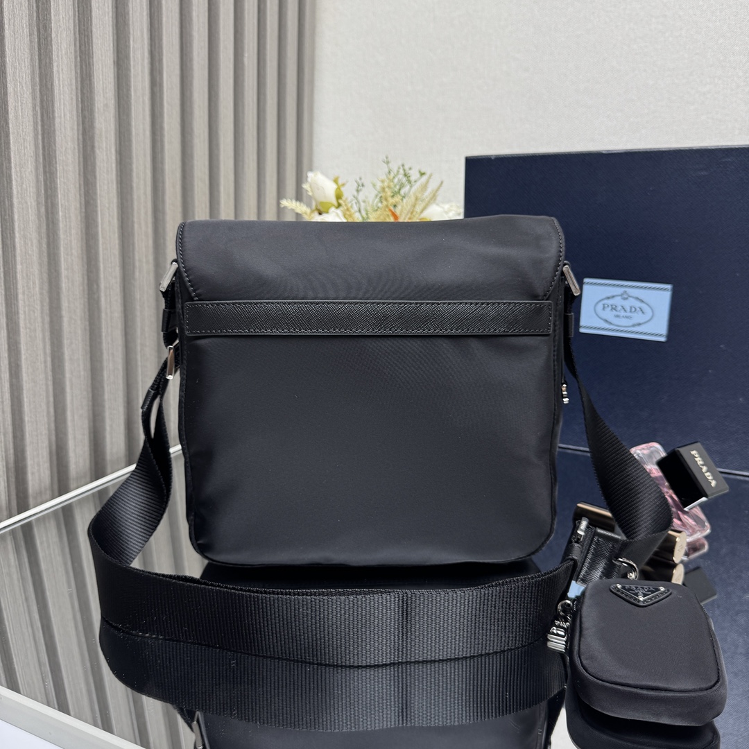 eb8e77ddd8a429a2759aa81537ae535e_1764484578_4479.jpg eb8e77ddd8a429a2759aa81537ae535e_1764484578_4479.jpg