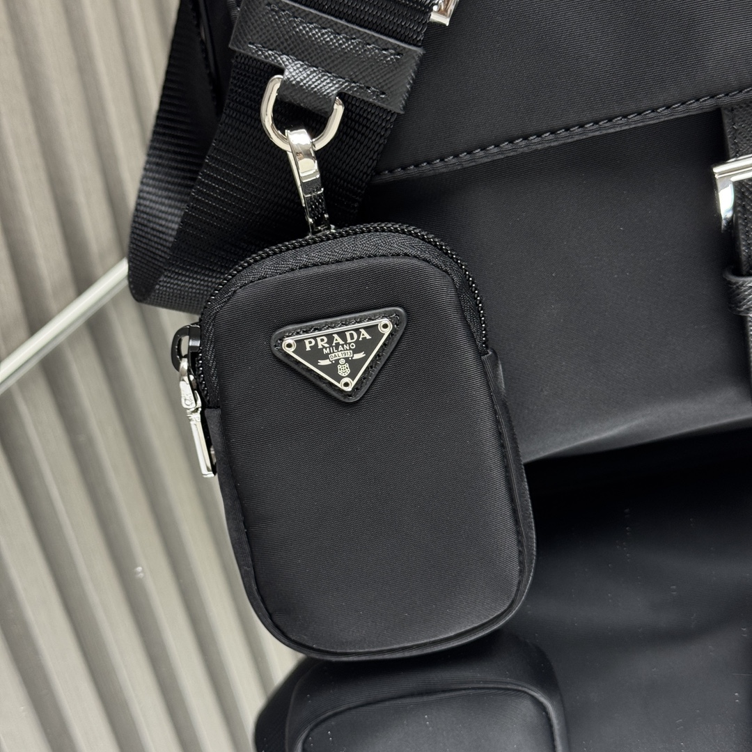 eb8e77ddd8a429a2759aa81537ae535e_1764484578_8816.jpg eb8e77ddd8a429a2759aa81537ae535e_1764484578_8816.jpg