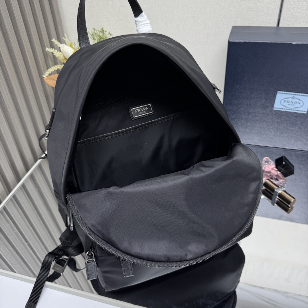 eb8e77ddd8a429a2759aa81537ae535e_1764486968_7351.jpg eb8e77ddd8a429a2759aa81537ae535e_1764486968_7351.jpg