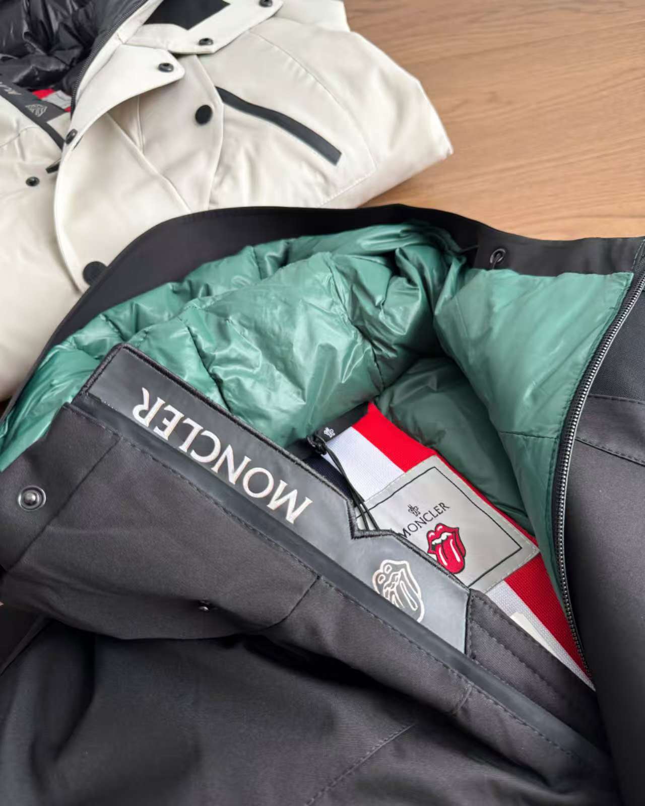 2377ff68f69d756d6b1b07ce48785d8c_1764848724_358.jpg 2377ff68f69d756d6b1b07ce48785d8c_1764848724_358.jpg