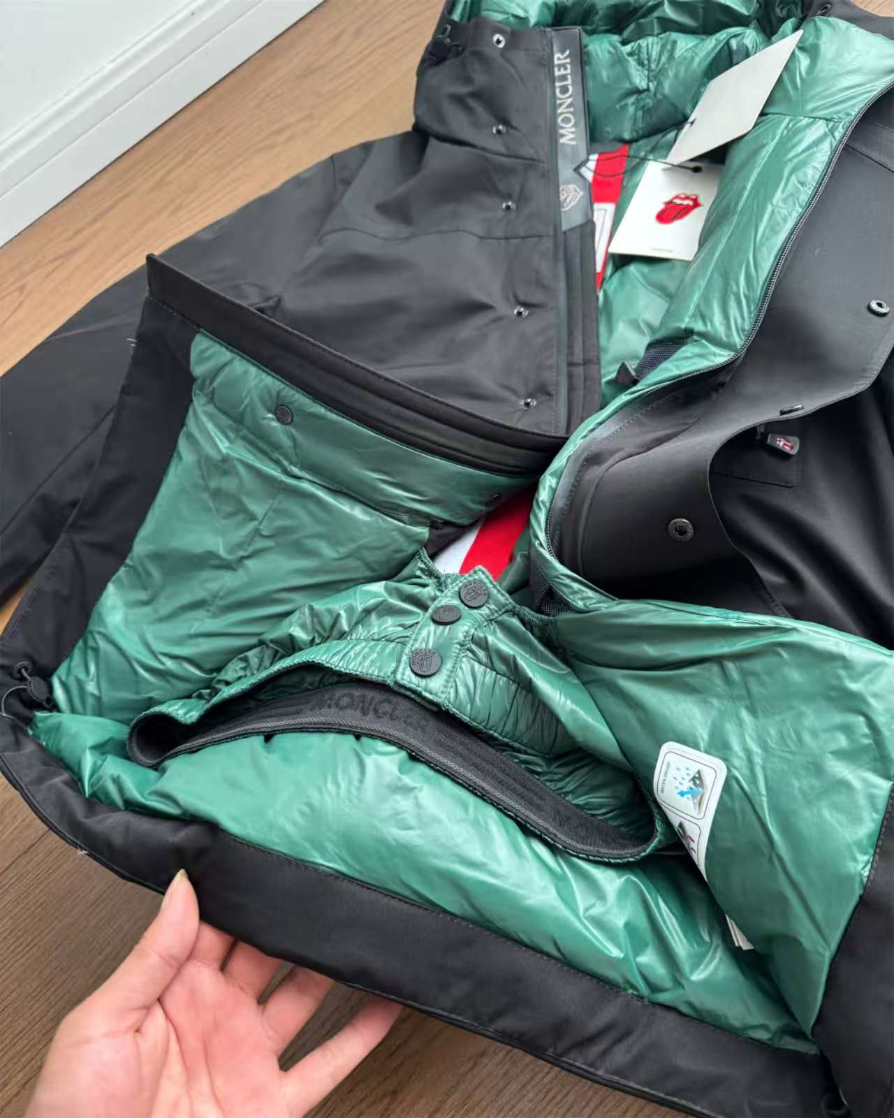 2377ff68f69d756d6b1b07ce48785d8c_1764848739_9028.jpg 2377ff68f69d756d6b1b07ce48785d8c_1764848739_9028.jpg