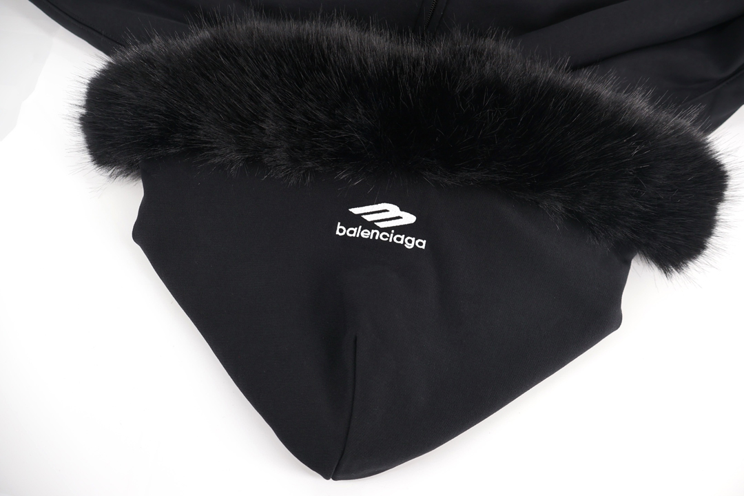 32e9b876256340bd55576a3fbbafc00c_1764677419_06.jpg 32e9b876256340bd55576a3fbbafc00c_1764677419_06.jpg