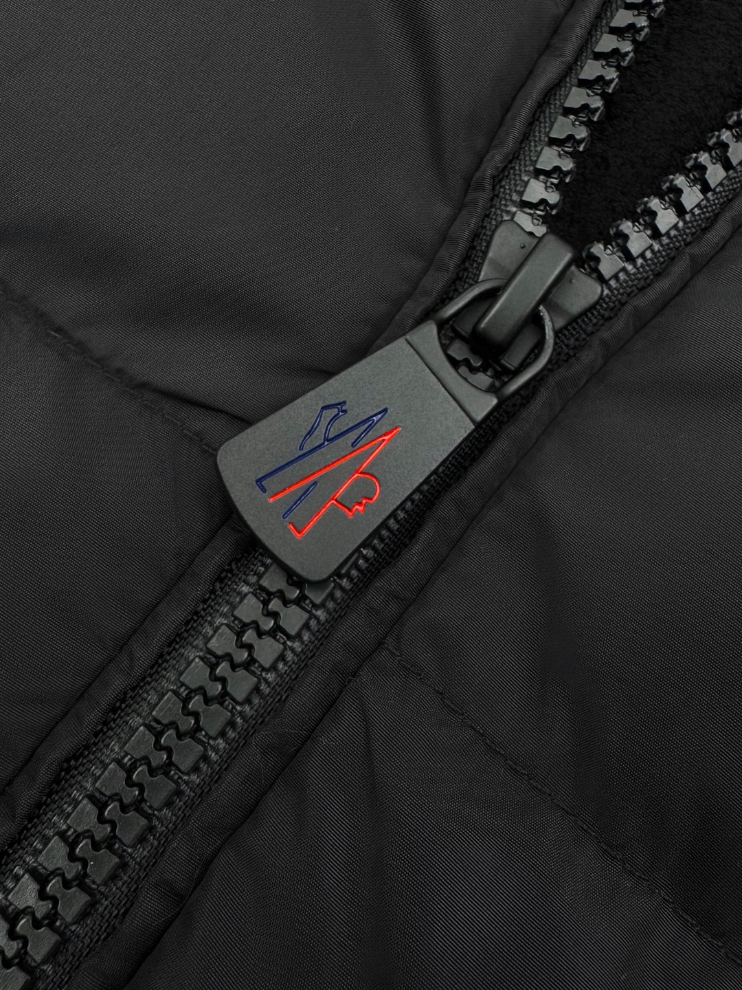 9fbc3ac2da2593a8adc68d792fadfe97_1765941803_4135.jpg 9fbc3ac2da2593a8adc68d792fadfe97_1765941803_4135.jpg