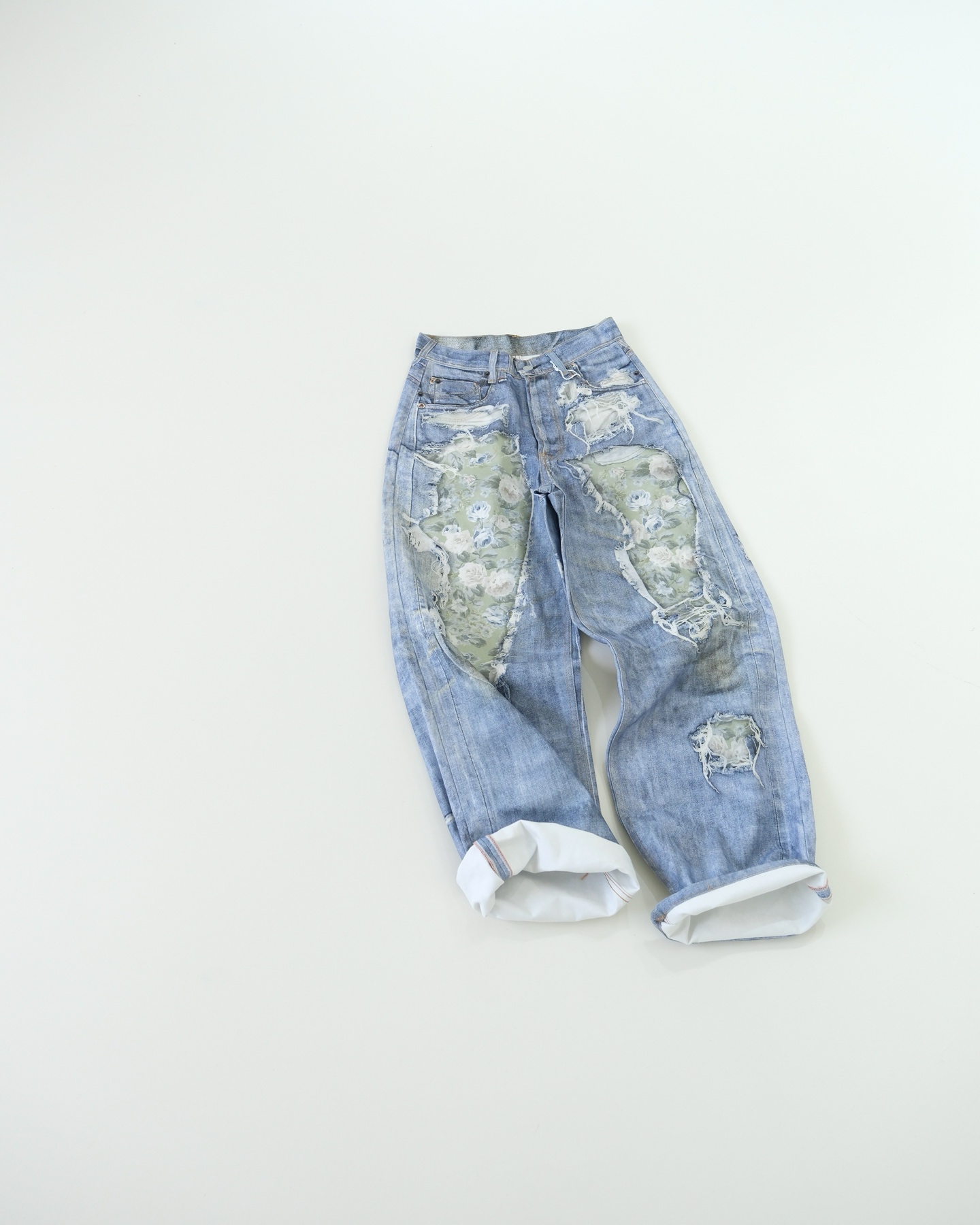 10afc6d253bb09331a176f6f8f691b22_1779803971_0155.jpg