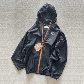 [On Running] 로에베 x 온러닝 울트라 자켓 테크니컬 쉘 자켓
