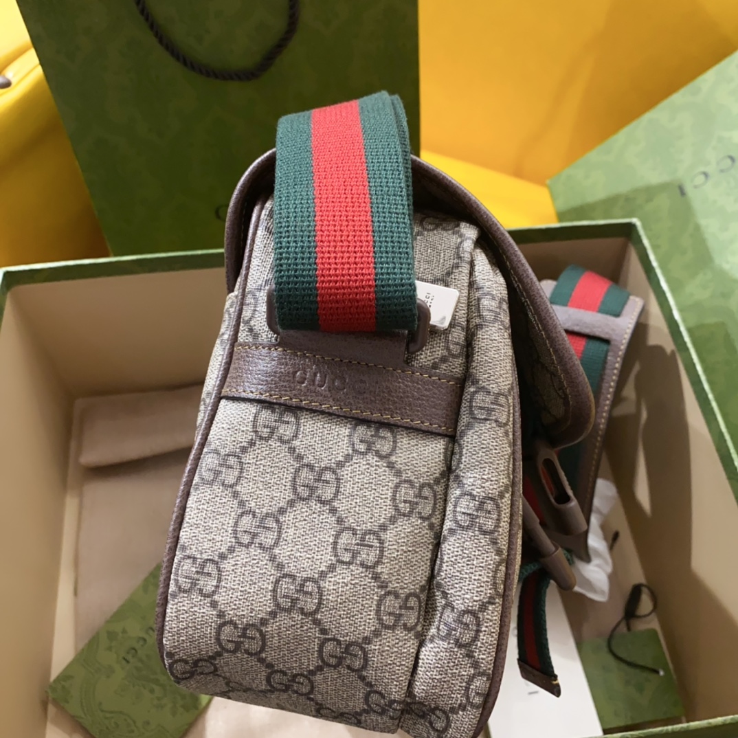 [Gucci] 구찌 GG 수프림 메신저백 베이지/에보니
