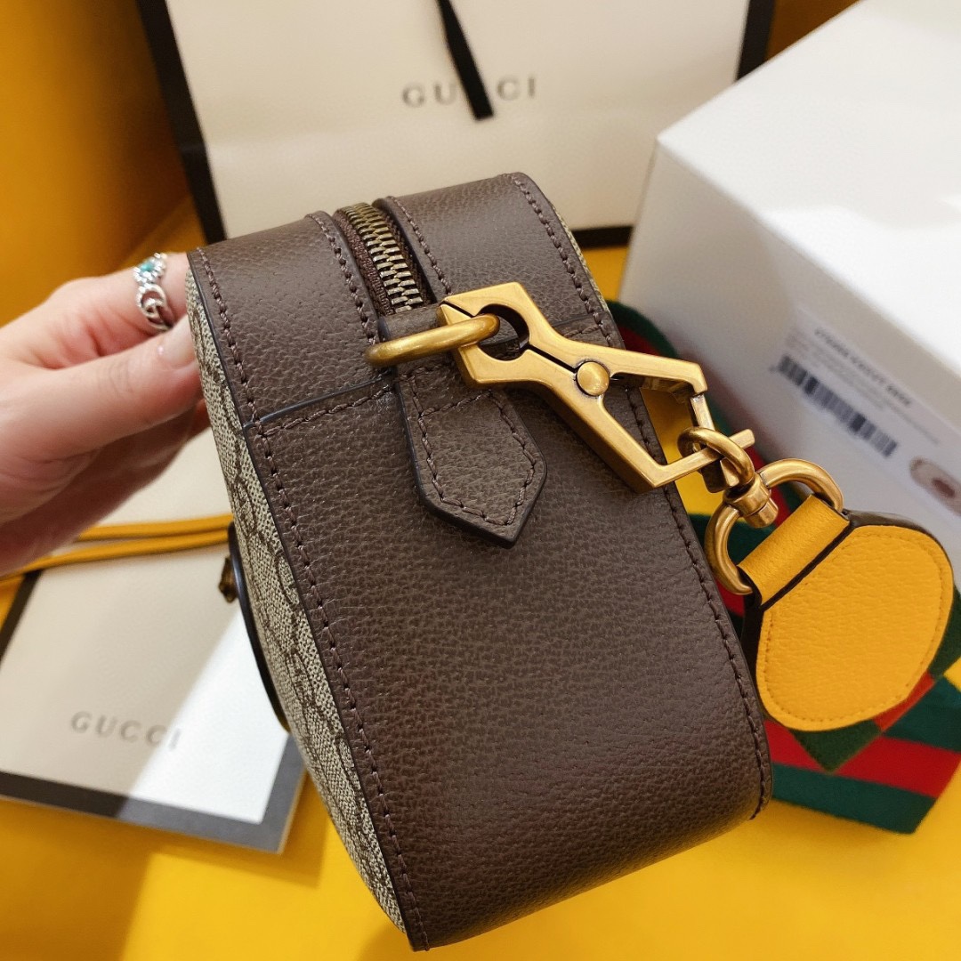 [Gucci] 구찌 네오 빈티지 수프림 크로스백