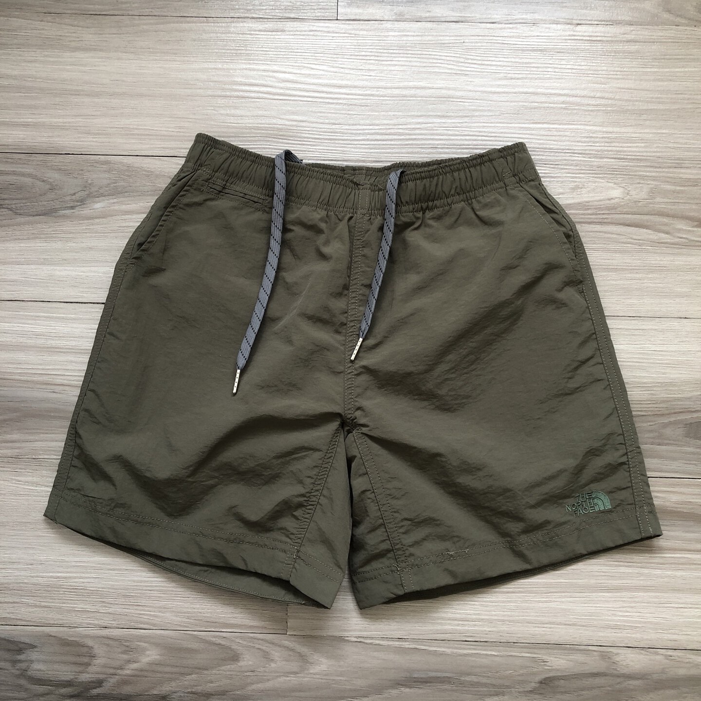 [TheNorthFace] 노스페이스 퍼플 라벨 x 빔스 나일론 쇼츠