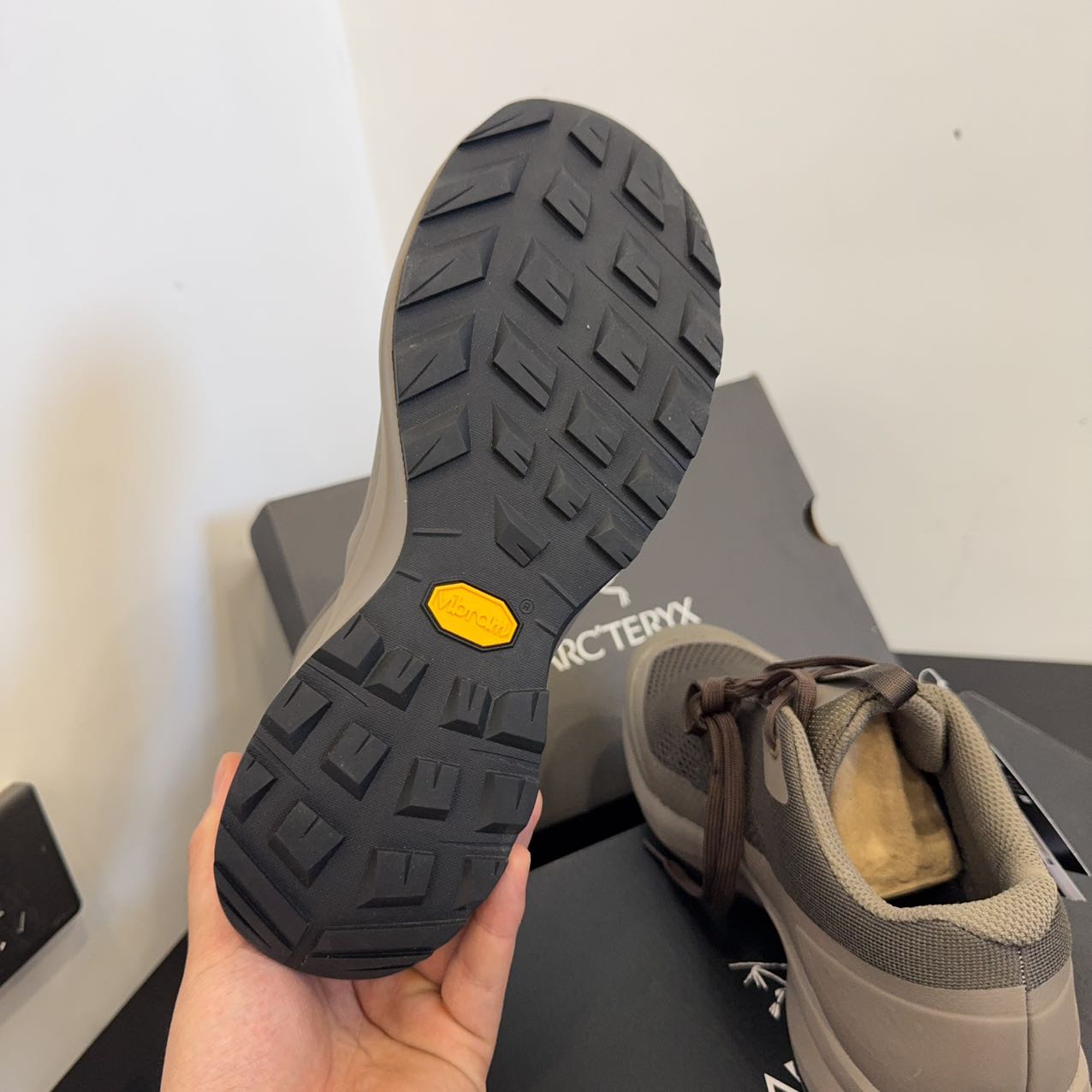 [ARC'TERYX] 아크테릭스 에어리어스