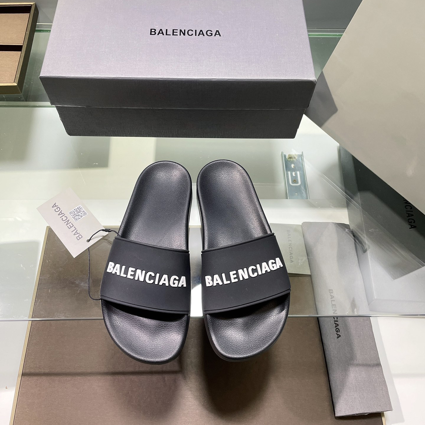 [Balenciaga] 발렌시아가 클래식 로고 슬라이드 -3Color