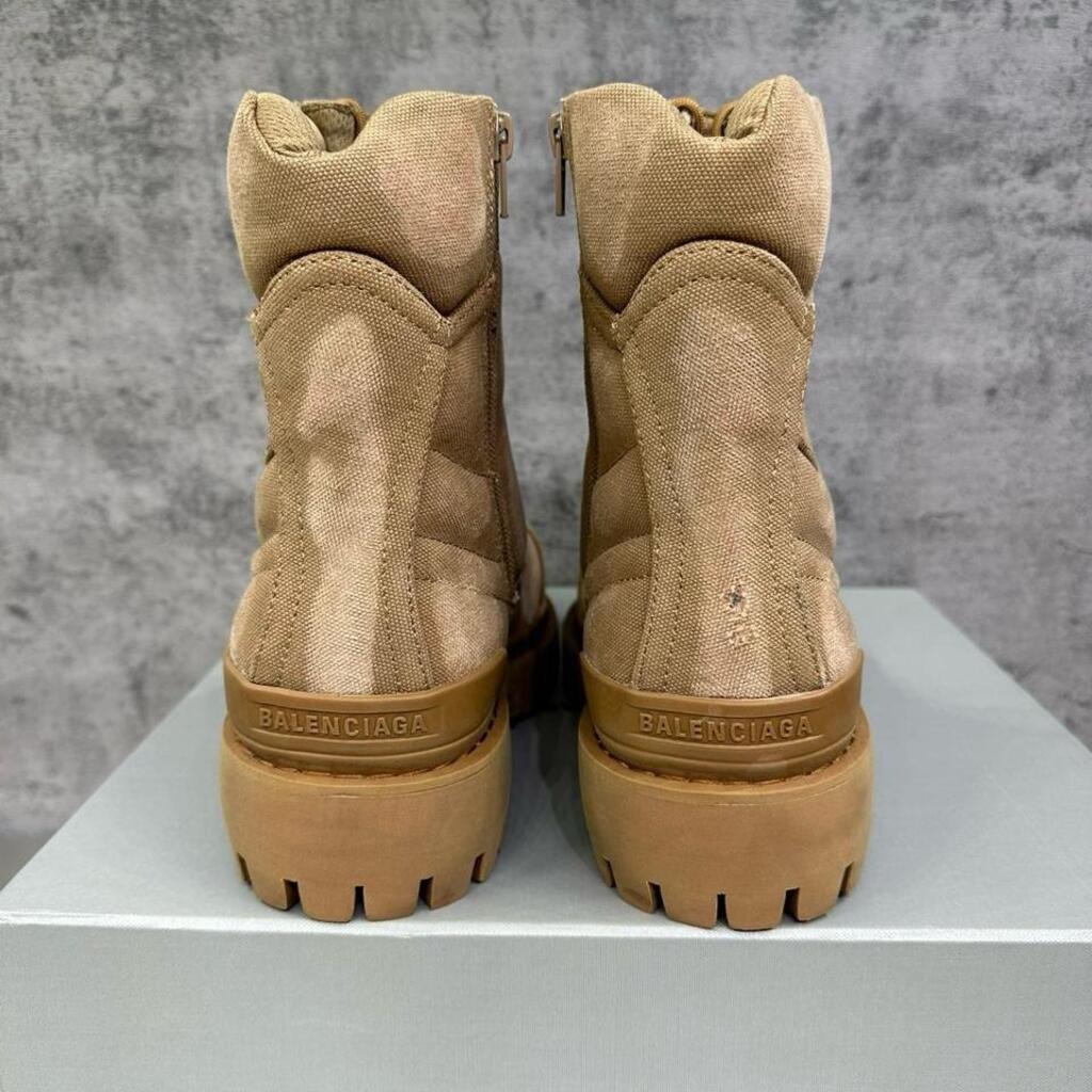 [Balenciaga] 발렌시아가 컴뱃 스트라이크 20mm 부츠