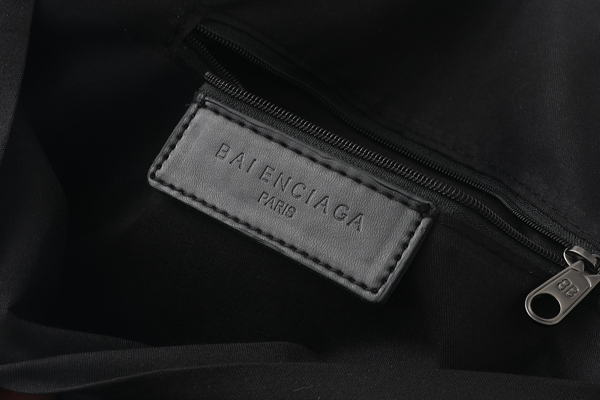 [Balenciaga] 발렌시아가 익스플로러 백팩