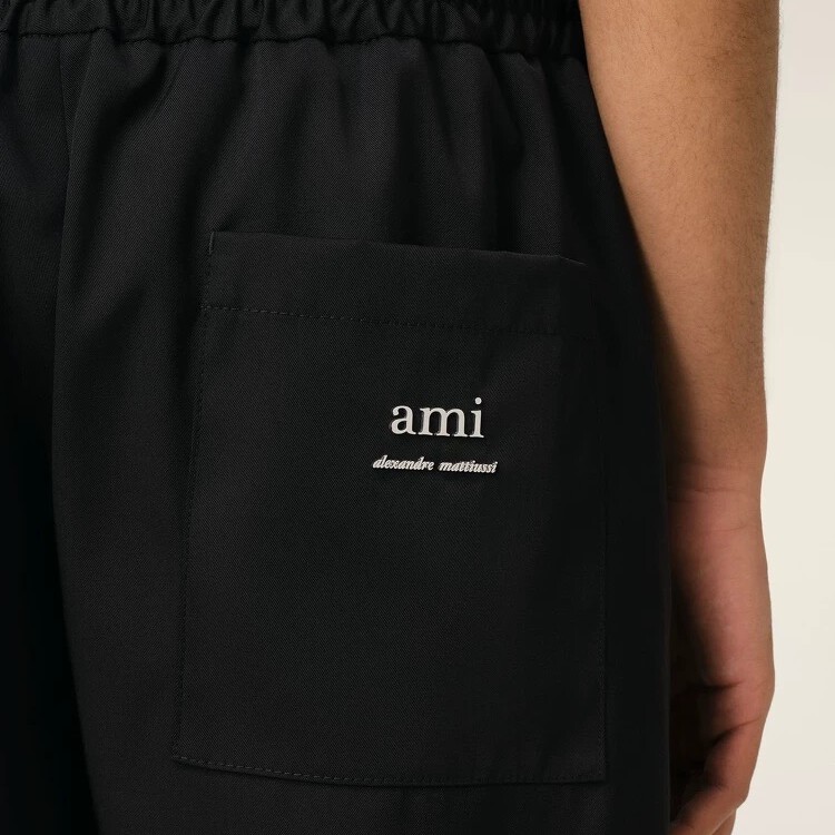 [Ami] 아미 파리 로고 플라크 쇼츠