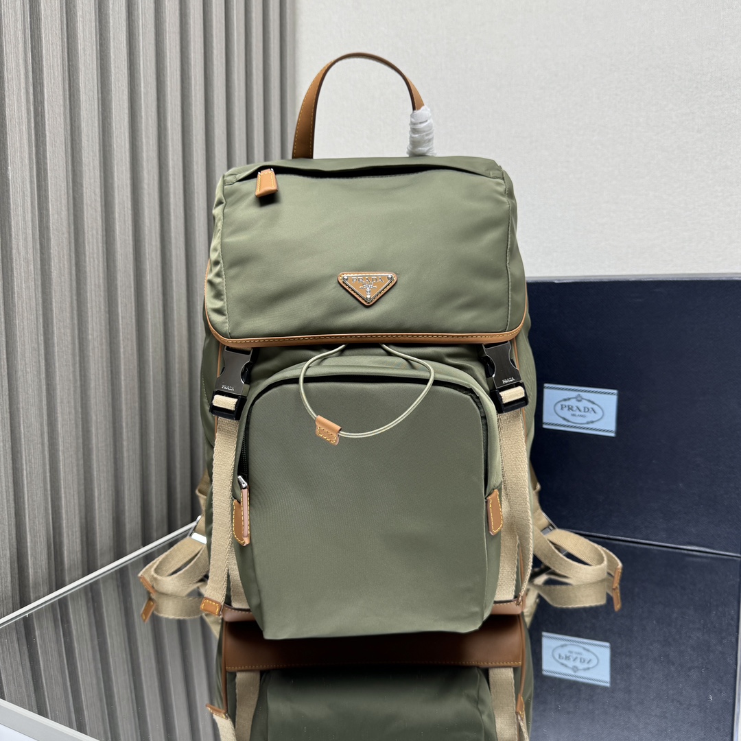 [Prada] 프라다 리나일론 앤 레더 백팩 -4Color
