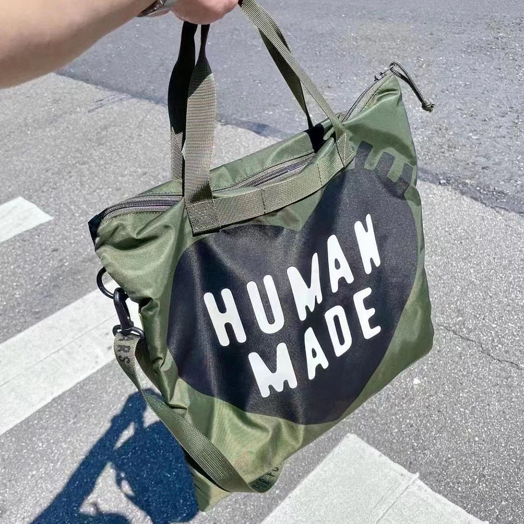 [HUMAN MADE] 휴먼메이드 헬멧백 – 올리브 그린