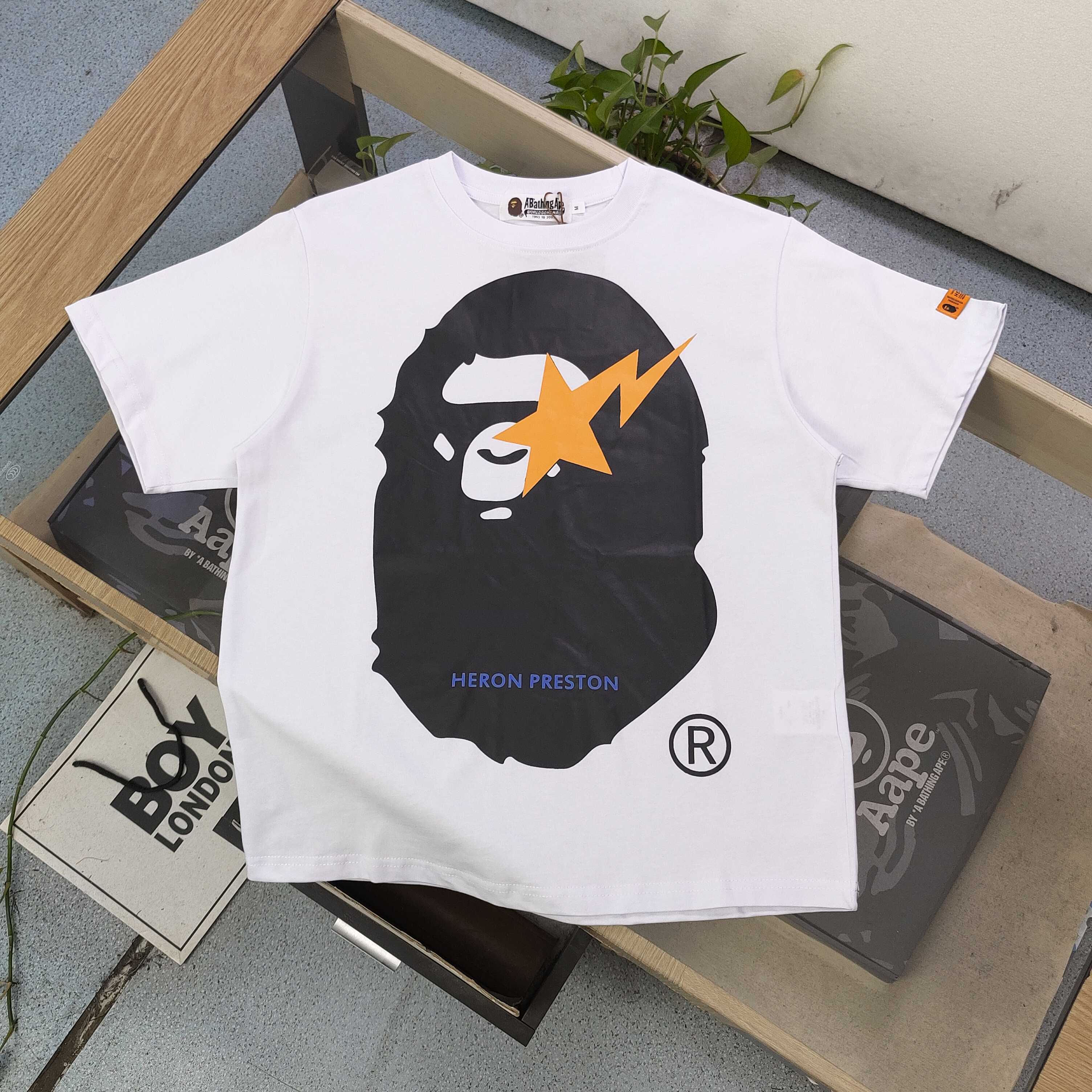 [Bape] 베이프 x 헤론 티셔츠