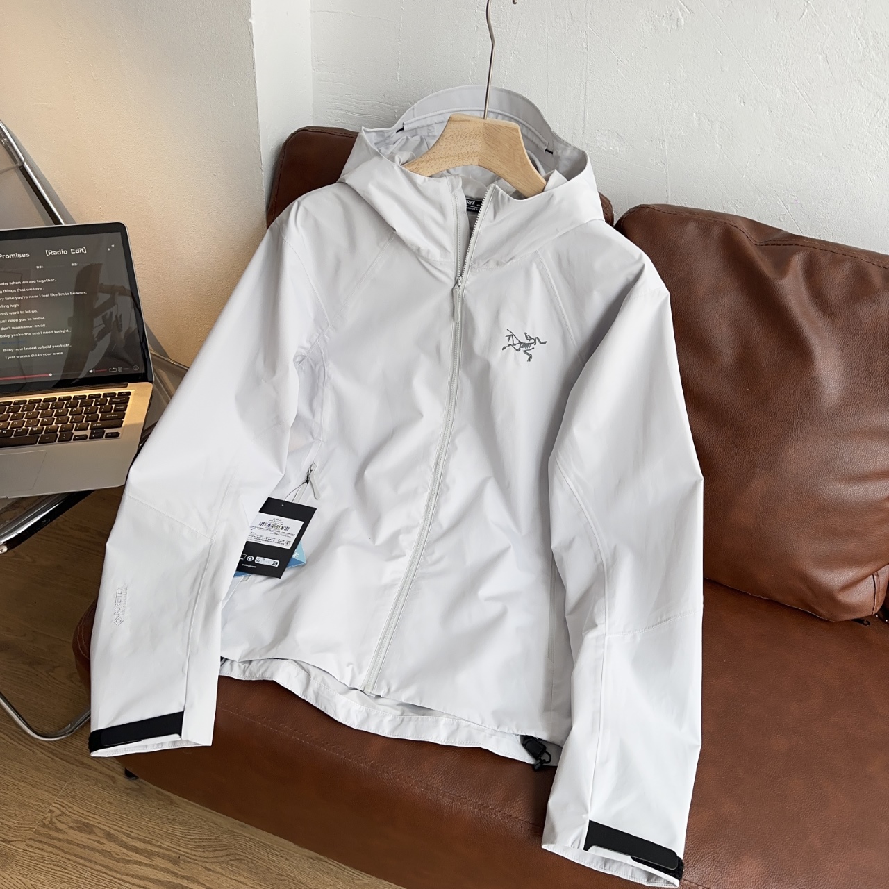 [Arcteryx] 아크테릭스 카딘 후디 자켓