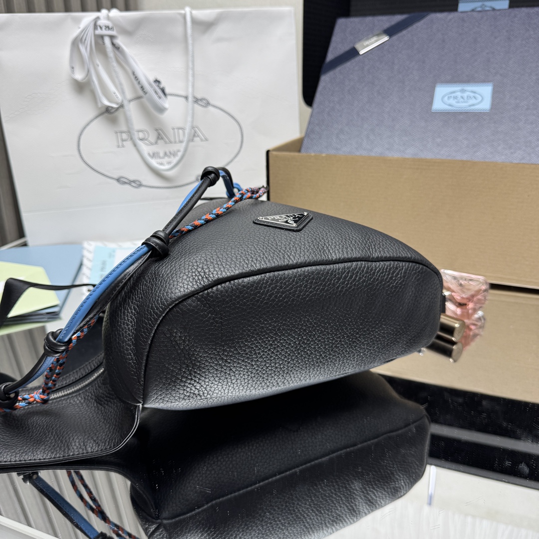 [PRADA] 프라다 소프트 Robot 리나일론 백 참 블랙