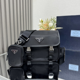 [PRADA] 프라다 리나일론 앤 사피아노 레더 숄더백 블랙