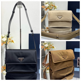 [PRADA] 프라다 스몰 패딩 리나일론 숄더백
