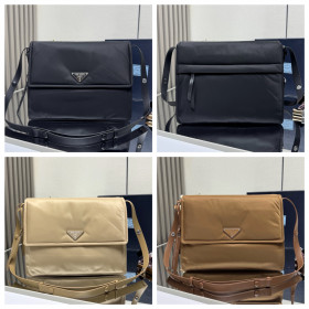 [PRADA] 프라다 라지 패딩 리나일론 숄더백