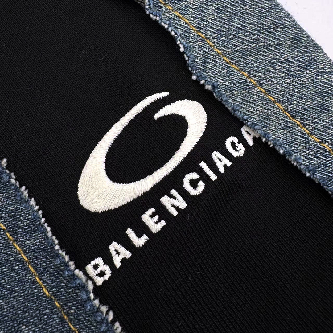 [Balenciaga] 발렌시아가 컷-업 트랙수트 재킷 블루