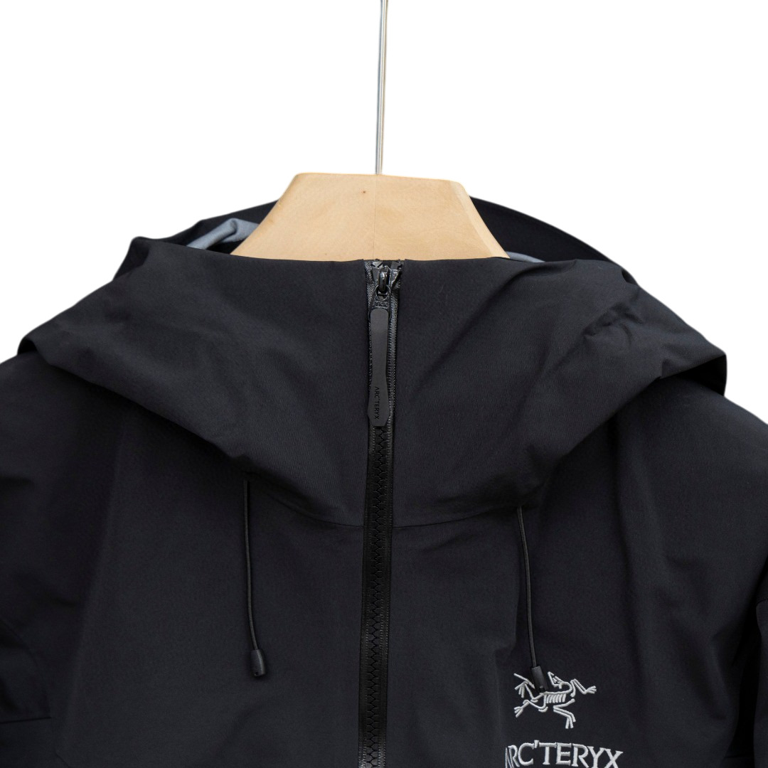 [ARC'TERYX] 국내발송/아크테릭스 알파 SV 자켓 블랙