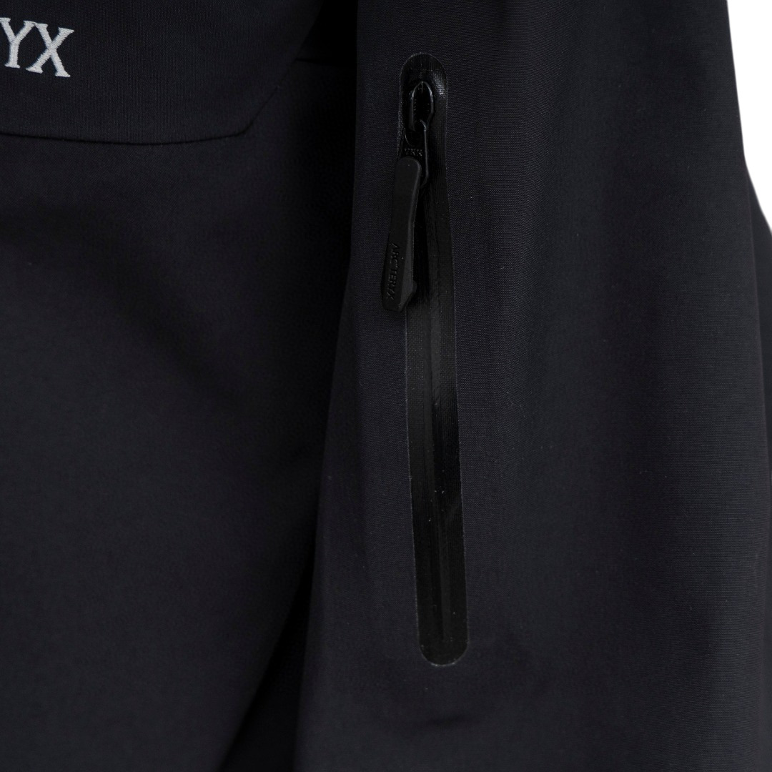 [ARC'TERYX] 국내발송/아크테릭스 알파 SV 자켓 블랙