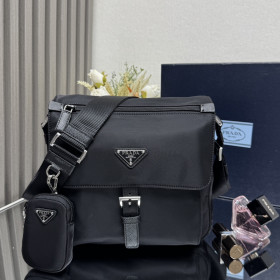 [PRADA] 프라다 리나일론 사피아노 레더 숄더백