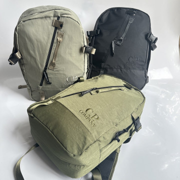 [C.P. Company] C.P. 컴퍼니 플레인 페이퍼 터치 백팩