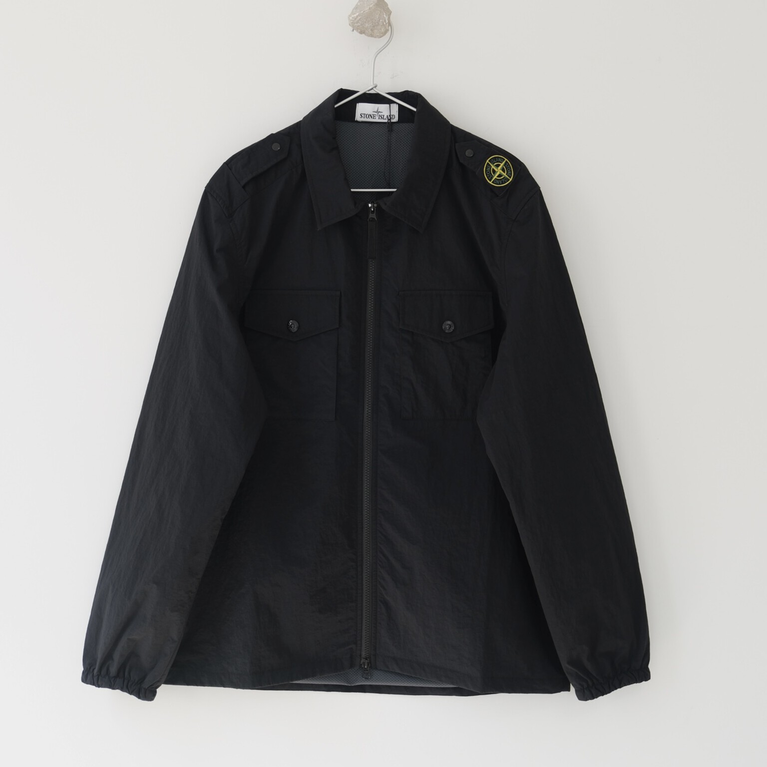 [Stone Island] 스톤아일랜드 10802 나슬란 라이트 오버셔츠 블랙