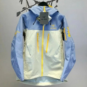 [국내발송] 아크테릭스 알파 SV 푸른뱀의 해 한정판 자켓 -M