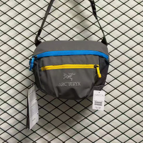 [Arcteryx × BEAMS] 아크테릭스 x 빔즈 보이 웨이스트백