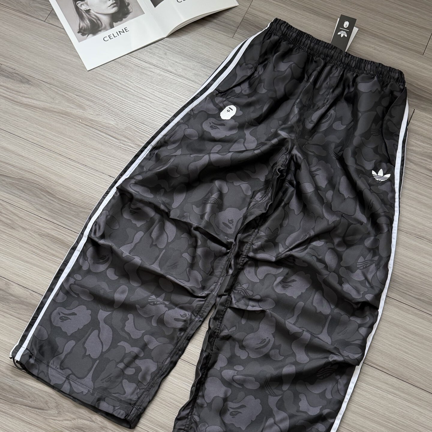 [Adidas x BAPE] 아디다스 x 베이프 자카드 팬츠