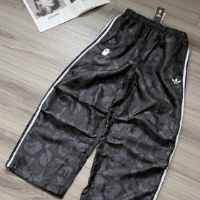 [Adidas x BAPE] 아디다스 x 베이프 자카드 팬츠