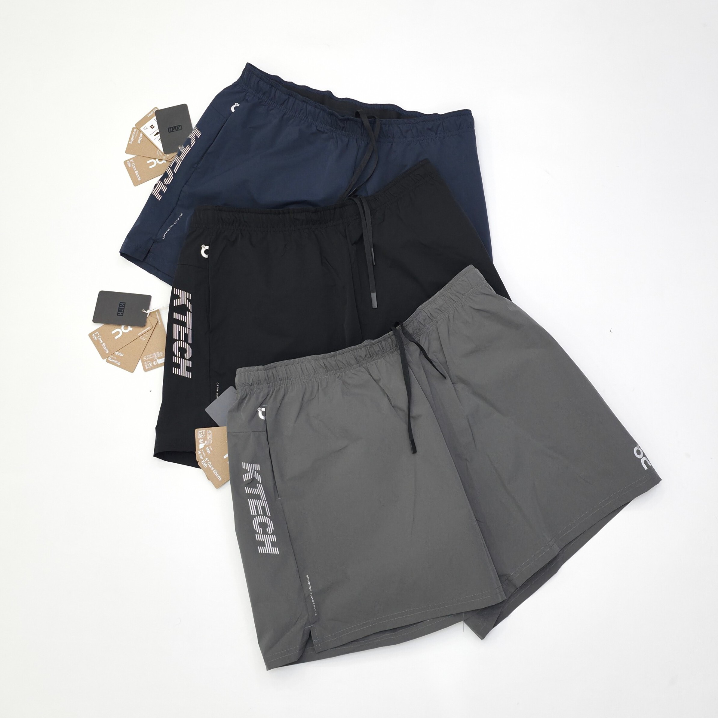 [OnRunning x Kith] 온러닝 x 키스 5인치 코어 쇼츠